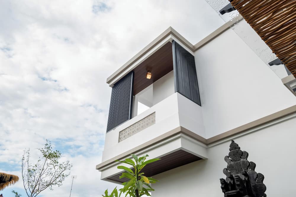 Gumitish Residence Singaraja