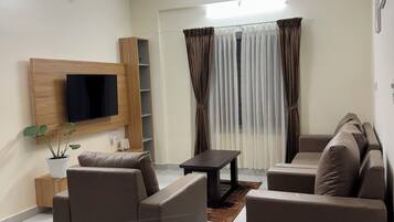 Superior Apartment, 2 Bedrooms | Living area