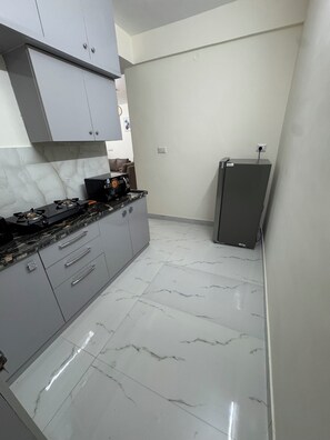 Superior Apartment, 2 Bedrooms | Private kitchen - Odilia Apartelle (Bengaluru)