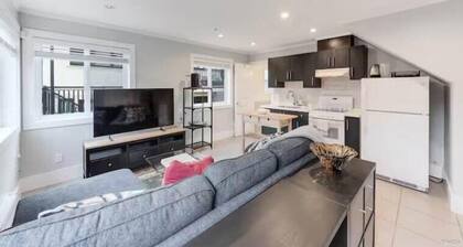 Cozy 2BR in Marpole | Near YVR, Oakridge & Transit