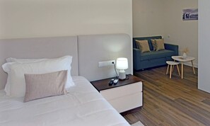 6 chambres, fer et planche à repasser, accès Internet, draps fournis