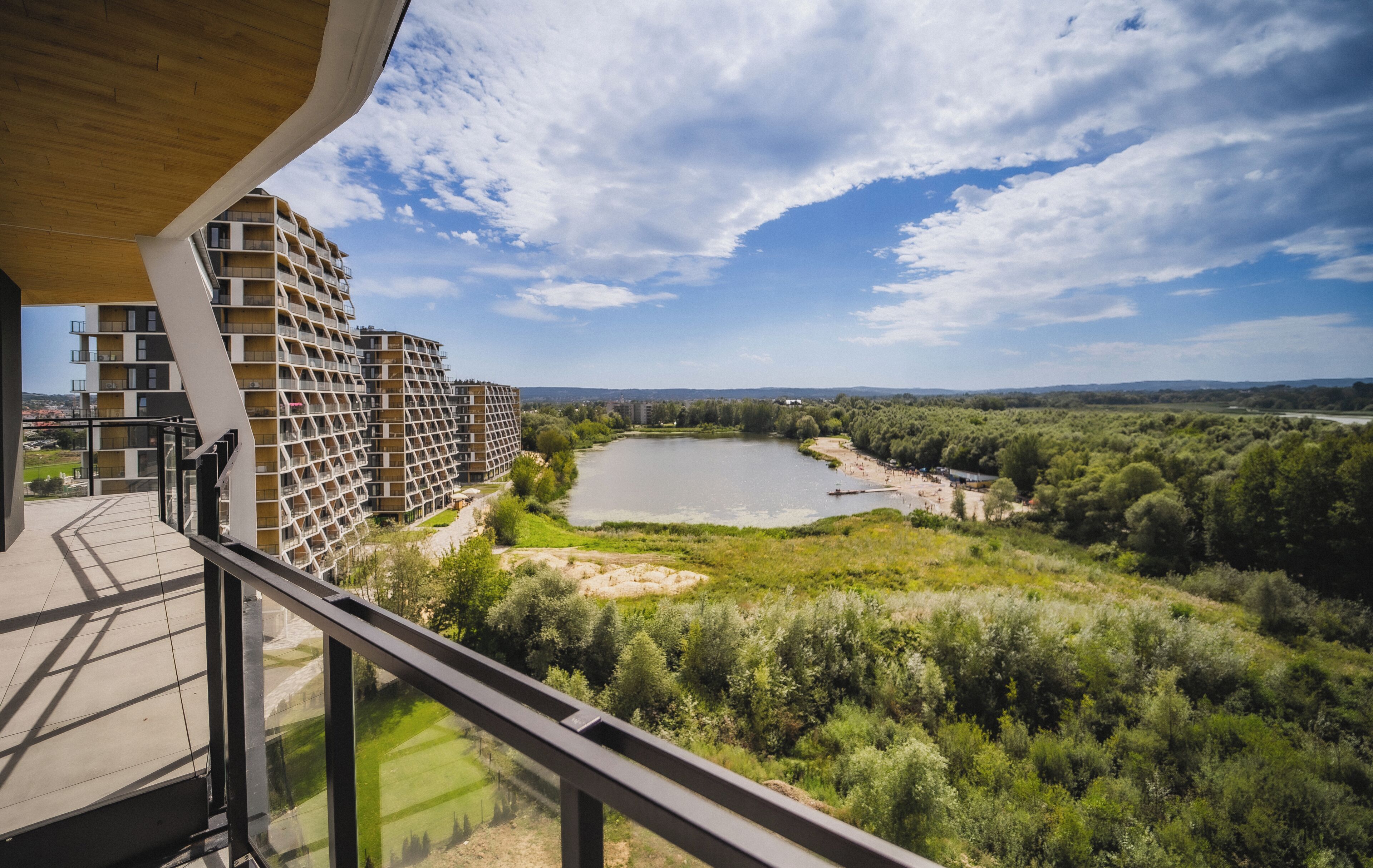 Deluxe Suite, City View | Terrace/patio