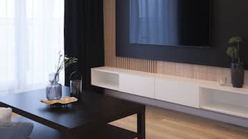 Comfort Apartment, City View | Living area