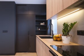 Comfort Apartment, City View | Private kitchen - NG Apartments (Rzeszow)