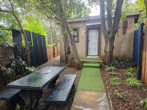 The Klip Pot is a open plan self catering unit