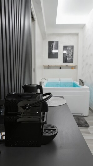 Luxury Townhome | Bathroom - Hey Suite Villa - Luxury Guest House Fiumicino (Fiumicino)