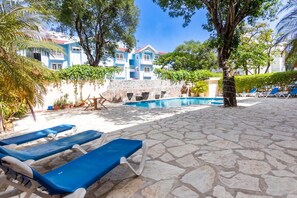Pool - Charming 2-Bedroom Apartment by the Alicia Beach (Sosúa)