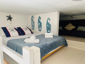 Room - Vrbo Property (Agde)