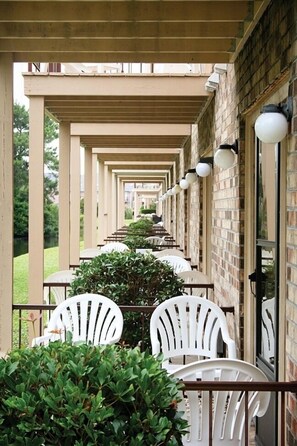 Property grounds - Myrtle Beach | Golf Group Retreat | Pool + Golf | 2BR (Surfside Beach)