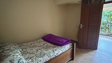 8 bedrooms, WiFi