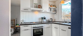 2 bedroom stunning home in Roslev