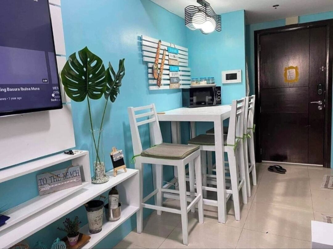 Apartemen Comfort, pemandangan kota | Tempat makan