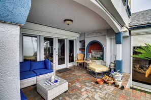 Terrace/patio - Luxe Waterfront Living: Portland Home w/ Pier! (Portland)