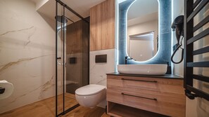 Apartment, Mountain View | Bathroom - Apartamenty Sun&Snow Ski II (Białka Tatrzańska)