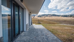 Appartement (J 2) | Terras