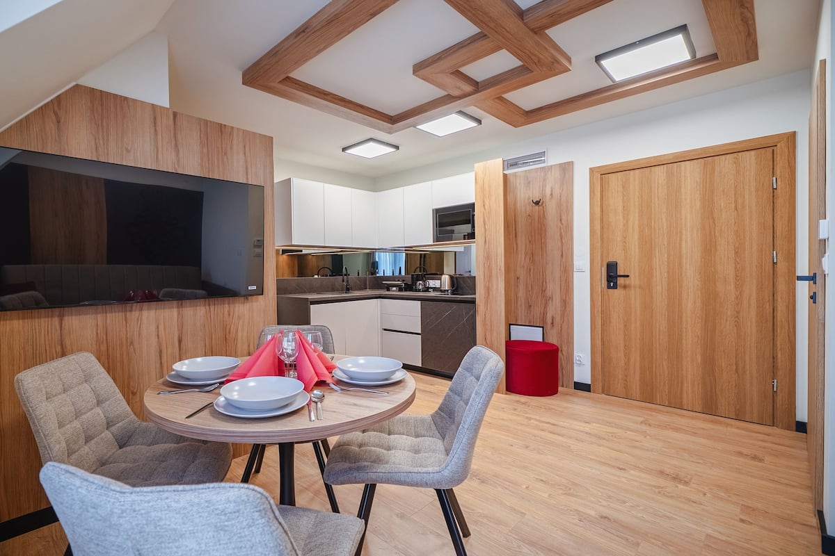 Apartment (H 20) | Living area