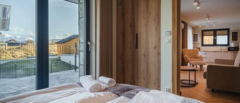 Apartment (G 1) | Iron/ironing board, free WiFi, bed sheets