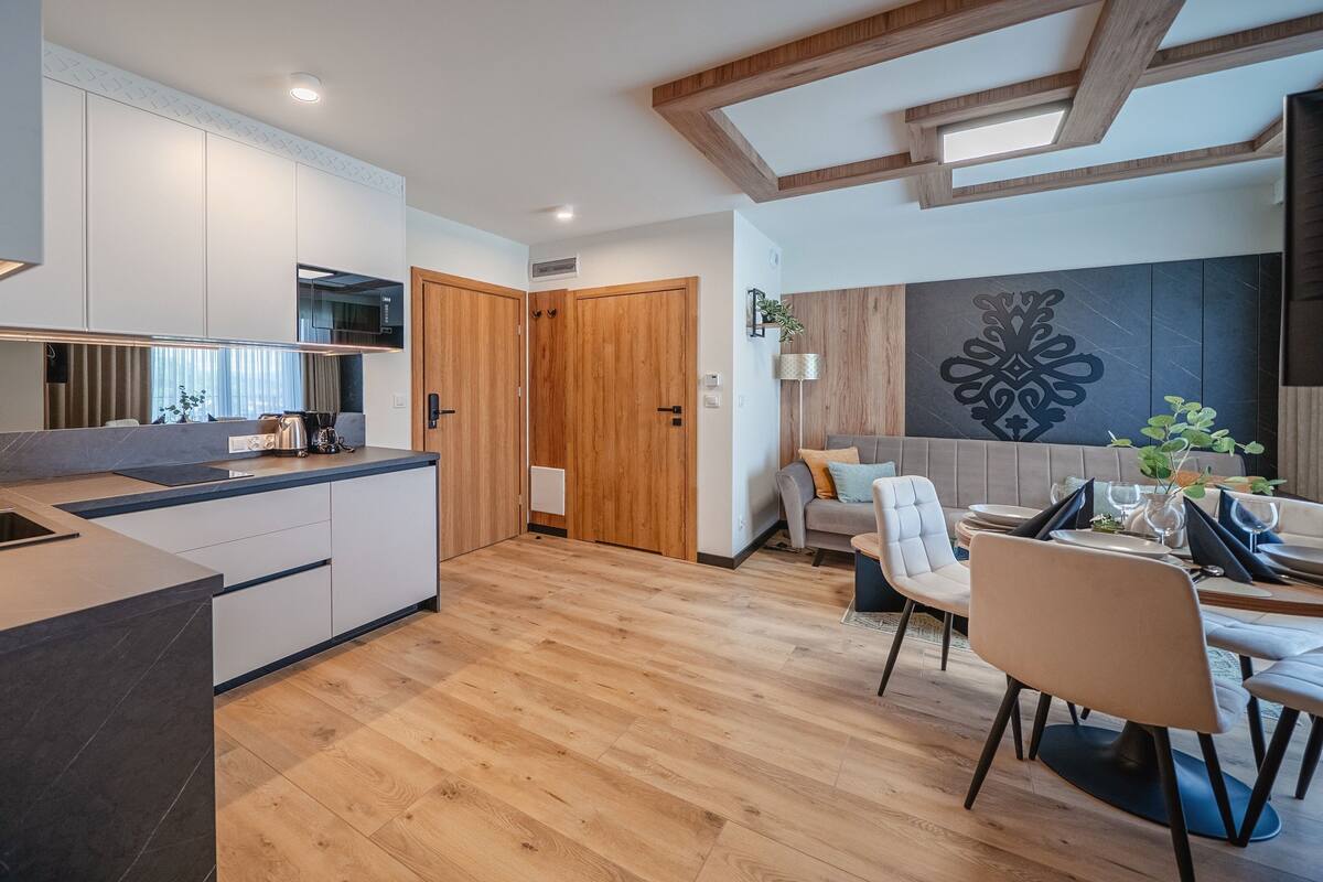 Apartment (H 13) | Living area