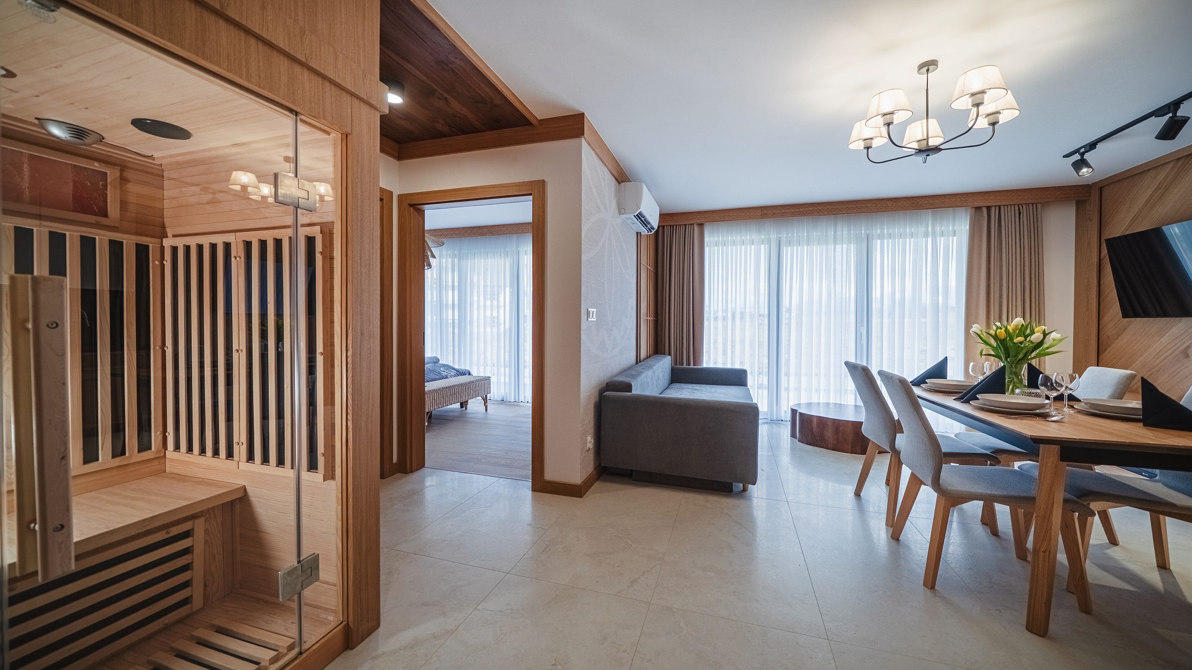 Apartemen (H 2 with Sauna) | Area keluarga | TV layar datar