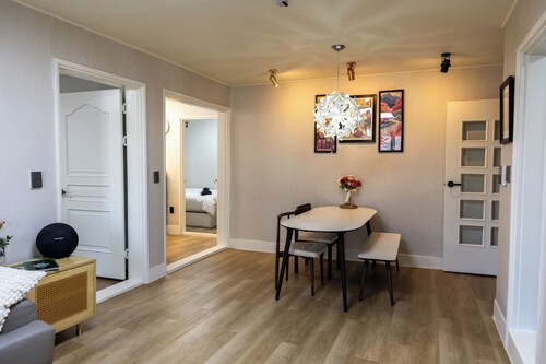 Melody House · Modern Seoul Home · Wine on Arrival · Self Check-In