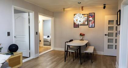 Melody House · Modern Seoul Home · Wine on Arrival · Self Check-In