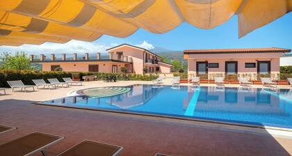Tenuta Ciuri Country Resort