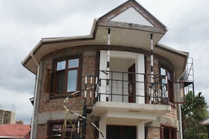 Classic Double Room, Balcony | Exterior - Makeseni Lodge (Usa River)