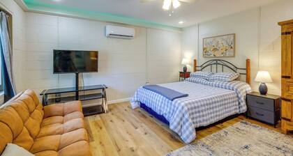 Near Greers Ferry Lake! Cabin w/ Resort Perks