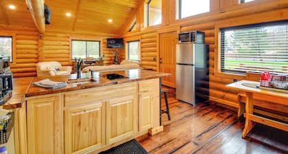 Near Trails & Rivers! 'Trybett Cabin' in Forks