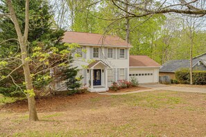 Exterior - Smyrna Sanctuary Near Parks: Spacious Yard + Deck (Smyrna)