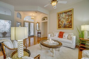 TV - Gated Home w/ Pool, On-Site Golf in Port Charlotte (Port Charlotte)