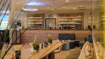 Bar (in der Unterkunft)