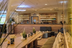 Bar (di properti)