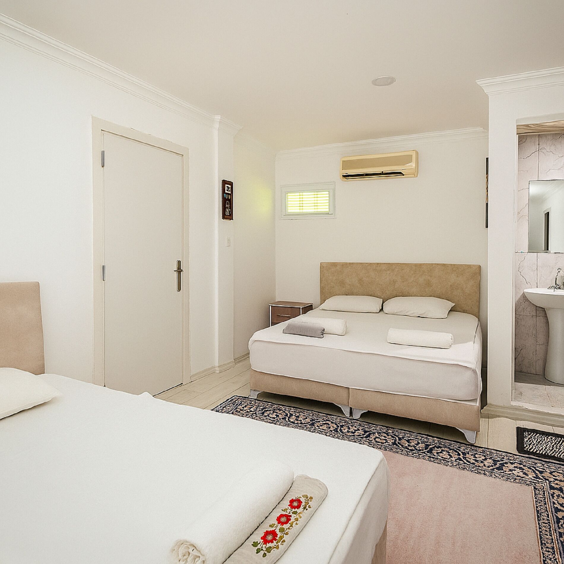 Standard Apartment, Multiple Beds, Pool View