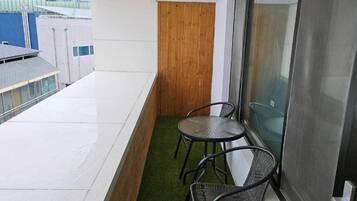 Royal Suite | Outdoor dining