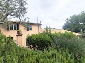 Comfort House, 1 Bedroom | Exterior - Apartment in Umbria Near Montefalco Winery (Giano dell'Umbria)