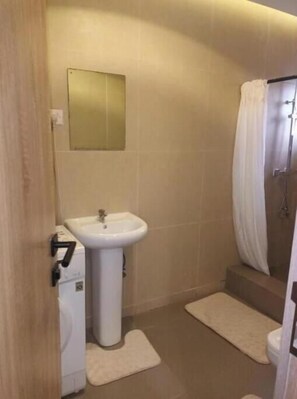 Bathroom - Ajala Lodge Maryland – Your Cozy Lagos Retreat with Modern Comforts (Ikeja)