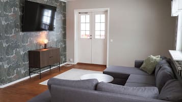 Apartment, Mountain View | Living area