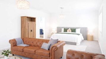5 bedrooms, iron/ironing board, WiFi, bed sheets