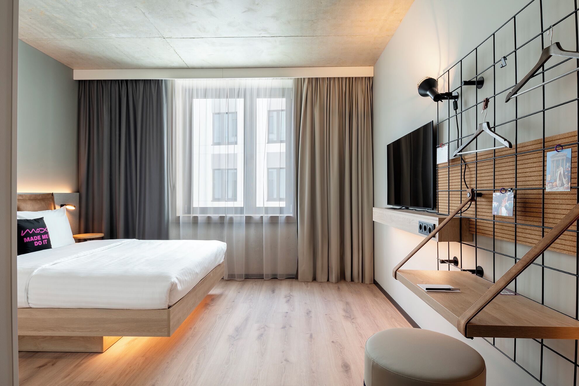 Standaard kamer, 1 queensize bed | Een bureau, geluiddichte muren, gratis babybedden, gratis wifi