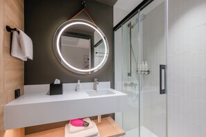 Standaard kamer, 2 eenpersoonsbedden | Badkamer