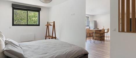 1 bedroom, WiFi, bed sheets