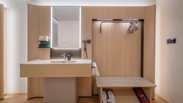 Chambre Simple, vue ville | Salle de bain