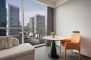 Executive Room, 1 King Bed | Hypo-allergenic bedding, free minibar, desk, blackout drapes - Novotel Chengdu Chunxi Road (Chengdu)