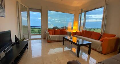 Apartment 'Olyvia' with Sea View, Wi-Fi and Air Conditioning