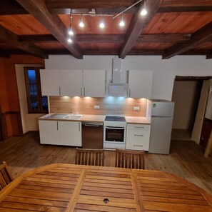 Private kitchen - Vrbo Property (Rosières)