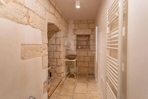 Bathroom - Masseria Torre Sant'Andrea  (Borgagne)