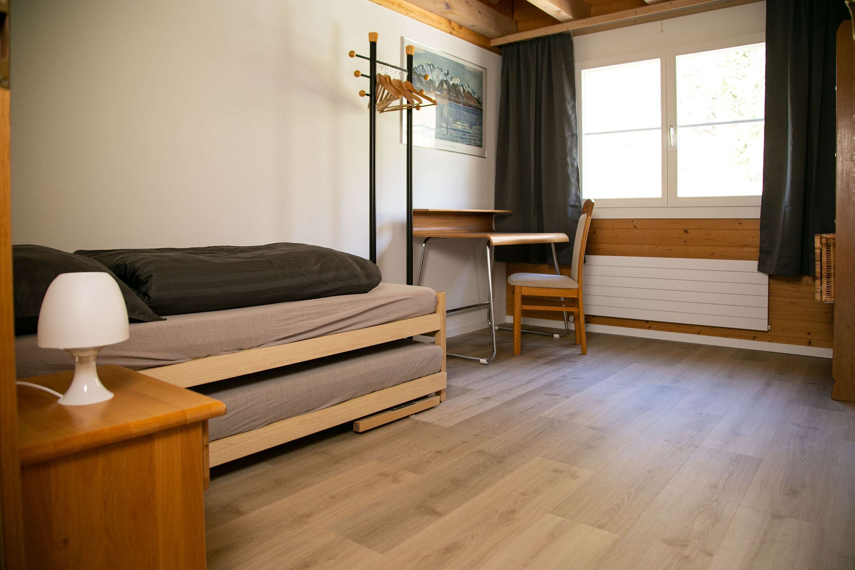 3 chambres, fer et planche à repasser, Wi-Fi, draps fournis