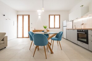 Interior - Apartment 'Domus Luna' with Wi-Fi and Air Conditioning (Teulada)