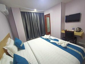 Standard Single Room, City View | Desk, blackout curtains, soundproofing, free WiFi - Venice Star Grand Hotel (Manila)
